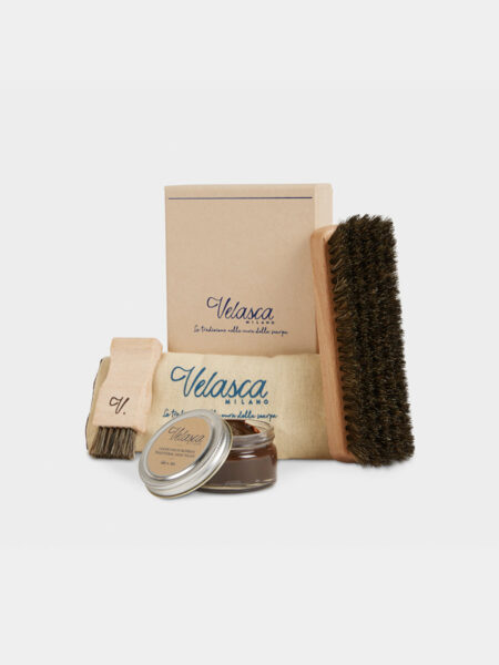 Set Kujdesi Lustrà piscinin — Kafe e Errët